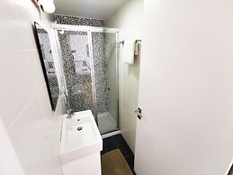 Daze Off Central Apartment