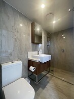 Serenity Surfers Paradise