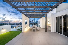 Serenity Surfers Paradise