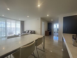 Serenity Surfers Paradise