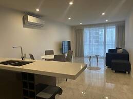 Serenity Surfers Paradise