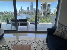 Serenity Surfers Paradise