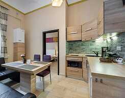 Select City Center Apartments Braşov