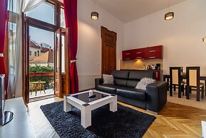 Select City Center Apartments Braşov