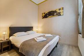 Select City Center Apartments Braşov