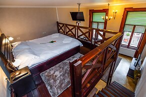 Select City Center Apartments Braşov