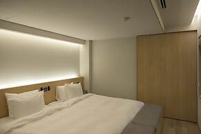 moksa Rebirth Hotel
