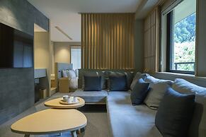 moksa Rebirth Hotel
