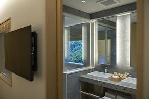 moksa Rebirth Hotel