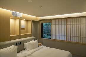 moksa Rebirth Hotel
