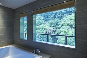 moksa Rebirth Hotel