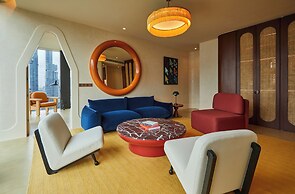 The Standard, Bangkok Mahanakhon