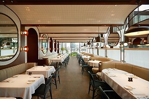 The Standard, Bangkok Mahanakhon