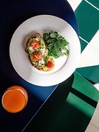 The Standard, Bangkok Mahanakhon