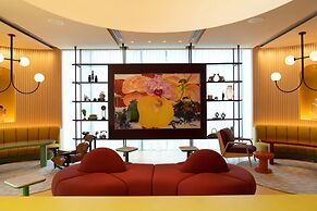 The Standard, Bangkok Mahanakhon