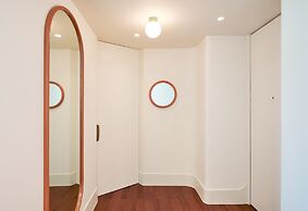 The Standard, Bangkok Mahanakhon