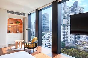 The Standard, Bangkok Mahanakhon