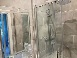 The Old Lodge Guest House