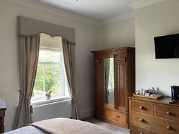 The Old Lodge Guest House