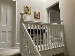 The Old Lodge Guest House