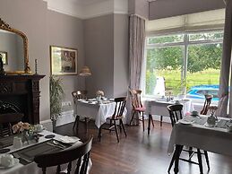 The Old Lodge Guest House