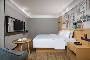 Ramada Encore by Wyndham Guilin Wanfu