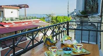 Million Old City Apartment