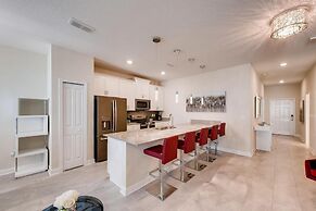 4825 LL - Storey Lake - 5bd/4ba Private Pool