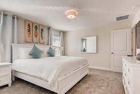 8953 CC - 4BR Townhome With Sparkling Pool