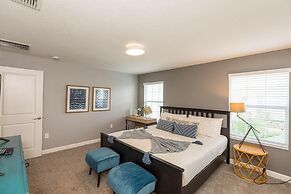 8924 SD - Luxury 4BR Townhome: Private Pool