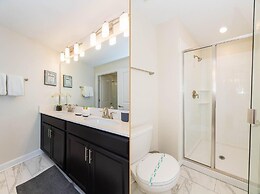 8924 SD - Luxury 4BR Townhome: Private Pool