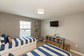 8924 SD - Luxury 4BR Townhome: Private Pool