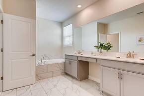 2751 BD -luxury 5BR Single Family - Private Pool