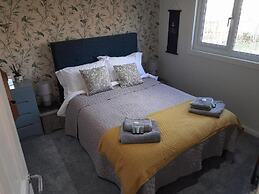 Charming Cabin Near Snowdonia National Park