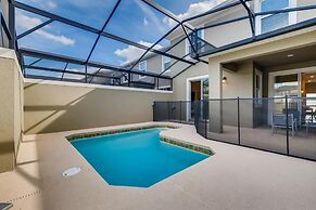 4321 QS - Magical Haven Townhome w/ Pool