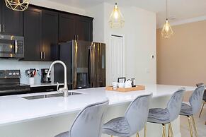 2929 SS - Disney Delight: 4br, Pool, Near Parks