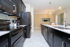 2929 SS - Disney Delight: 4br, Pool, Near Parks