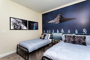 1180 CD - Magical 5BR Townhome With Pool