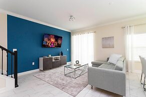 1180 CD - Magical 5BR Townhome With Pool