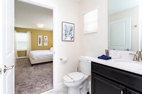 1180 CD - Magical 5BR Townhome With Pool