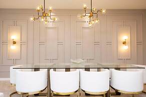 2330 LC - Luxurious 8BR Getaway