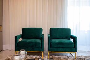 2330 LC - Luxurious 8BR Getaway