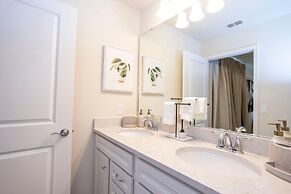 2330 LC - Luxurious 8BR Getaway