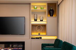 2330 LC - Luxurious 8BR Getaway