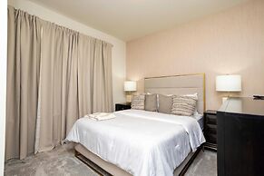 2330 LC - Luxurious 8BR Getaway