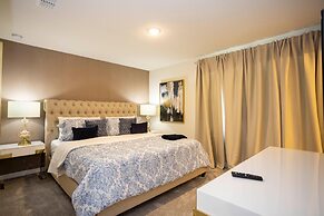 2330 LC - Luxurious 8BR Getaway