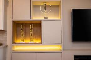 2330 LC - Luxurious 8BR Getaway