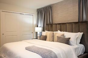 2330 LC - Luxurious 8BR Getaway