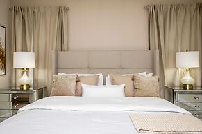 2330 LC - Luxurious 8BR Getaway