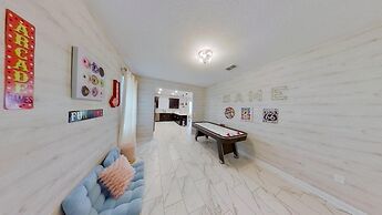 1552 MC - Vibrant Villa: Pools & Magic 6bds